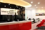 Академические программы в Сингапуре в London School of Business and Finance (LSBF) кампус Сингапур фото