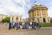 Специализированные языковые летние курсы в Oxford College за границей для студентов в возрасте от 15 до 17 лет фото