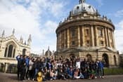 Специализированные языковые летние курсы в Oxford College за границей для студентов в возрасте от 15 до 17 лет фото