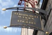 Английский язык в Шотландии в школе Еdinburgh School of English в Эдинбурге курсы для взрослых от 17 лет фото