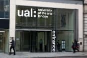 Английский язык в The Language Centre University of the Arts London для взрослых с 16 лет фото